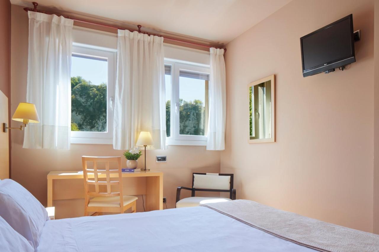 Iraipe Santuario De Arantzazu Hotel Oñate エクステリア 写真