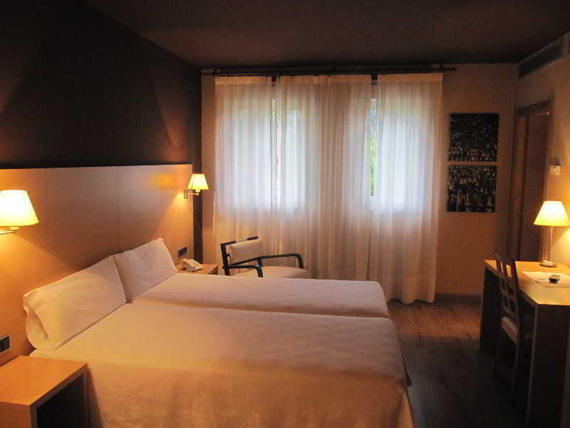 Iraipe Santuario De Arantzazu Hotel Oñate エクステリア 写真